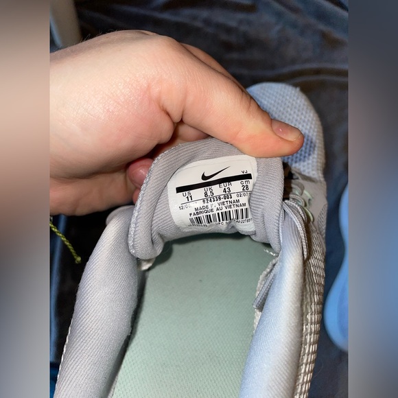 Nike Running Shoes - Picture 4 of 4